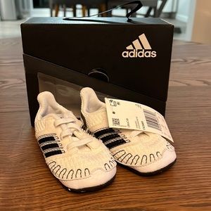 Adidas infant (soft bottom shoes)